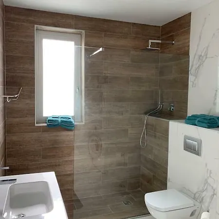 Apartament Beachfront Penthouse *